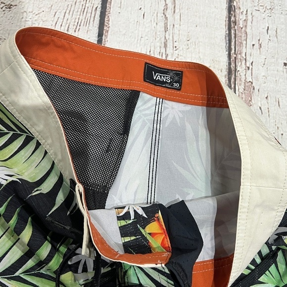 Vans Beach Summer Board Shorts Floral Bathing Suit Swim Trunks Men's Size 30 - Picture 8 of 9